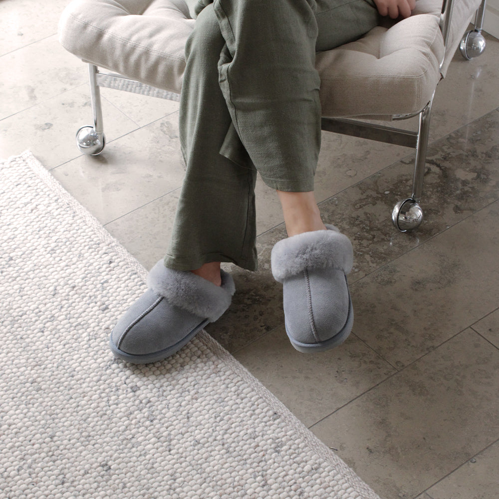 Minfot Hjemmesko Fåreskind Slip-on Duved med sål Grå
