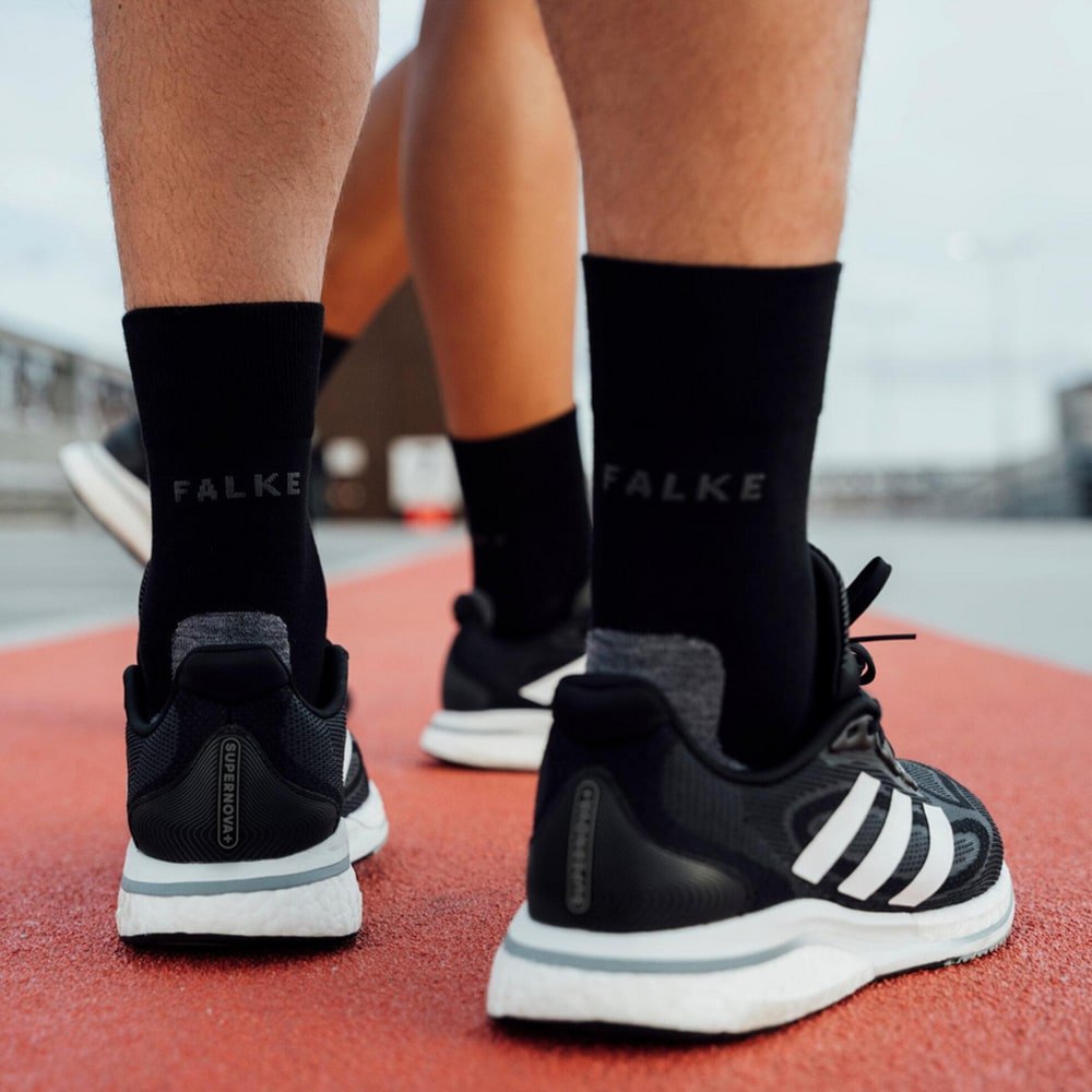 Falke RU4 Men Running Socks Black