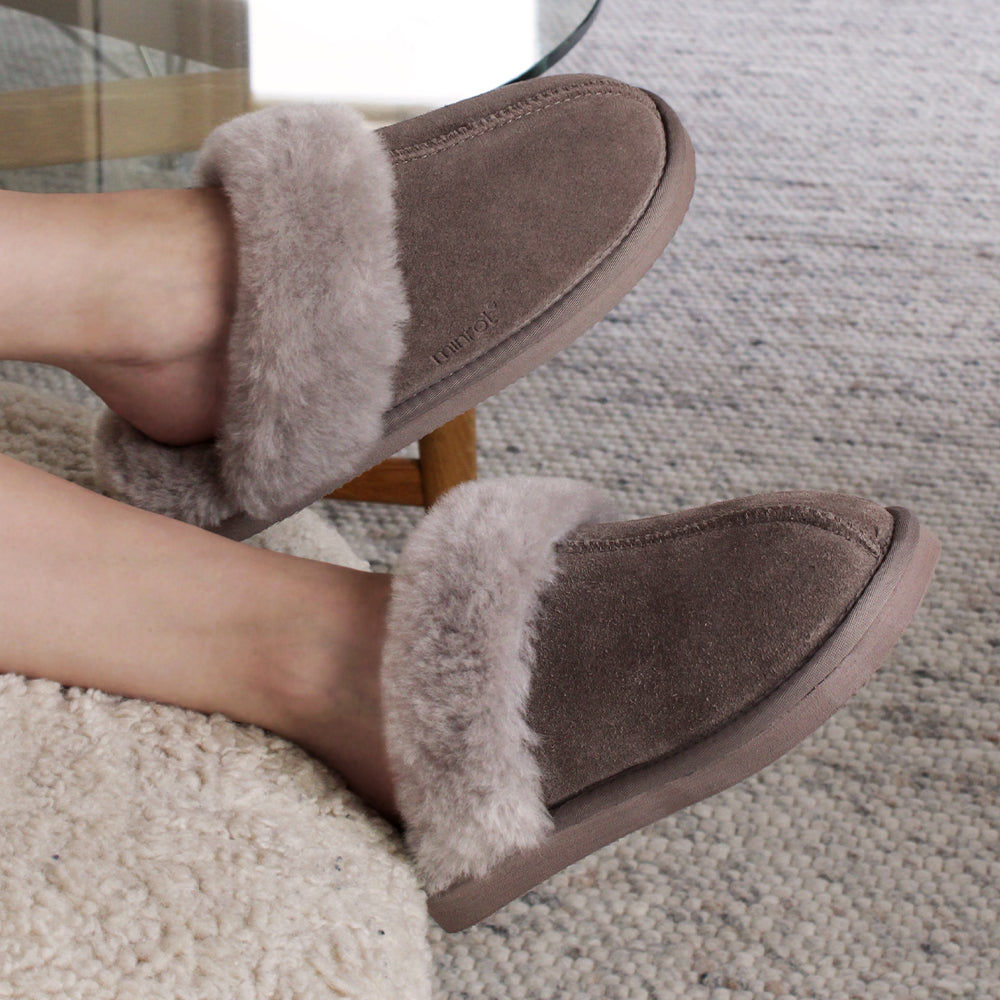 Minfot Hjemmesko Fåreskind Slip-on Duved med sål Stone
