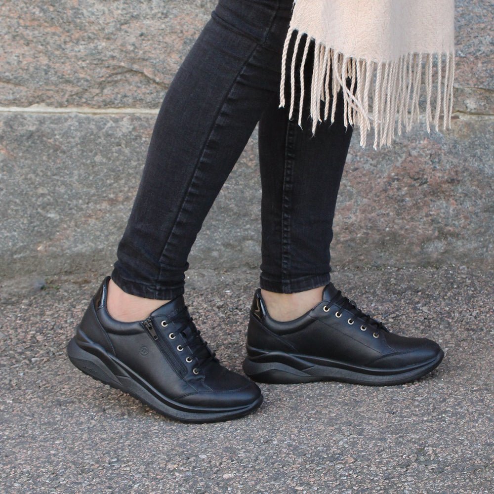 Minfot Lexi Sneakers Dame Vandafvisende TEX Skind Sort