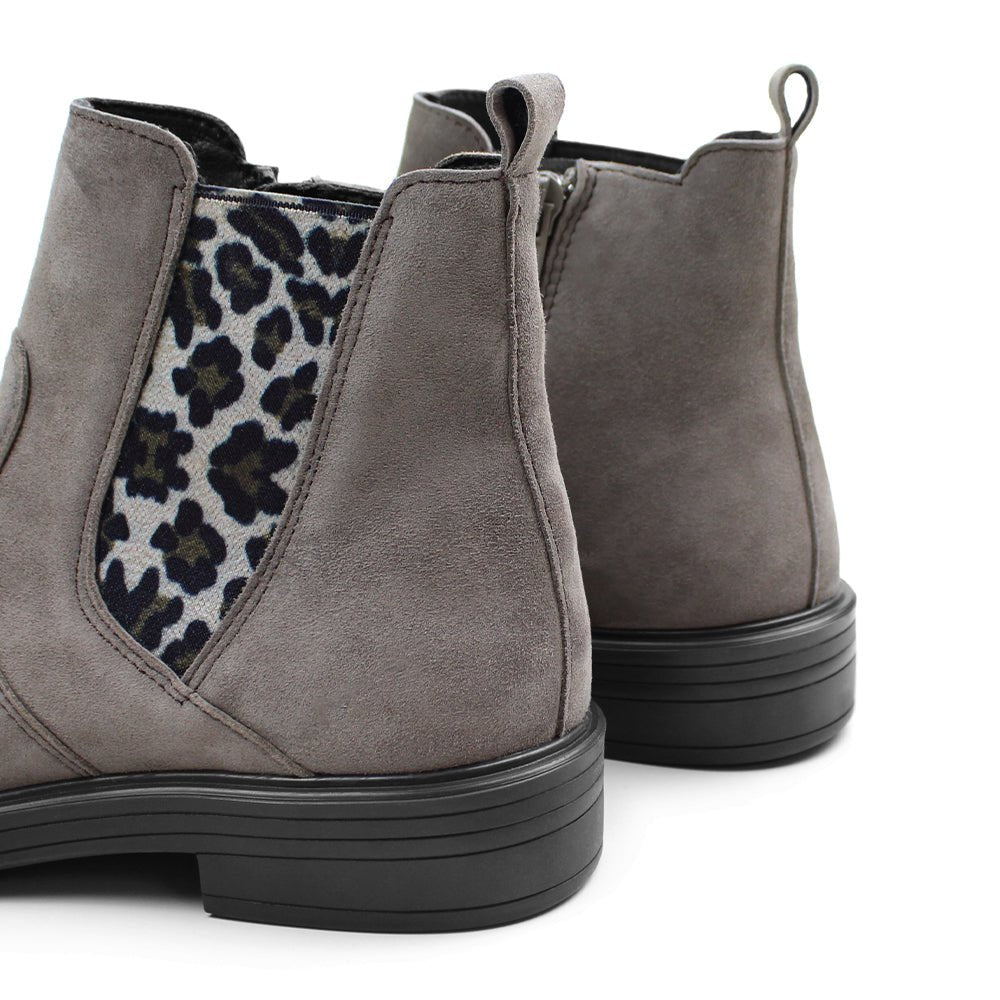 Produktbild 10 - Minfot Bou Chelsea støvler med lynlås, strækbar nubuck, stenfarvet leopardmønster