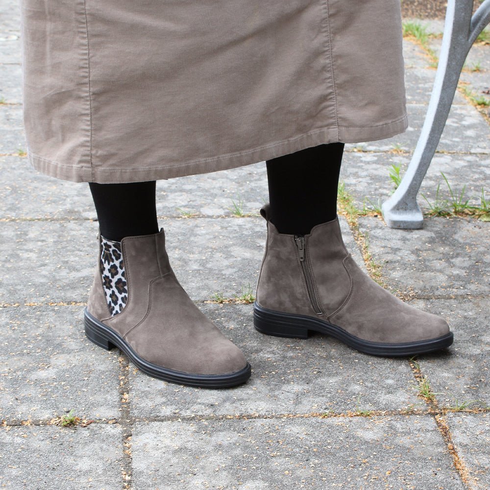 Produktbild 12 - Minfot Bou Chelsea støvler med lynlås, strækbar nubuck, stenfarvet leopardmønster