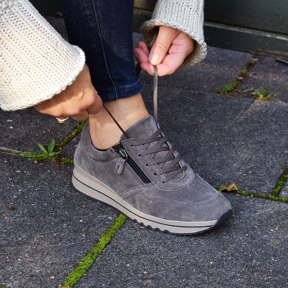 Minfot Cloe Sneaker Lynlås Ruskind Taupe