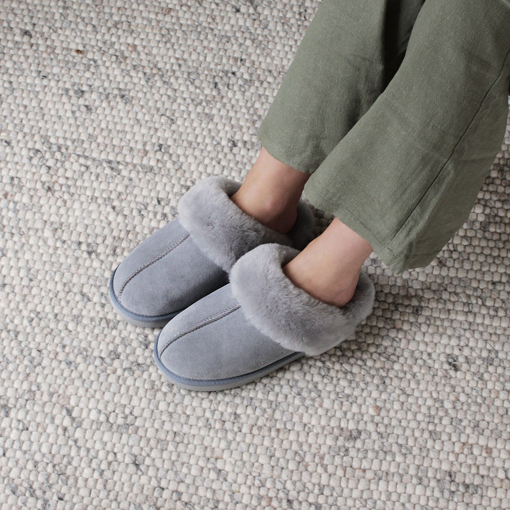 Minfot Hjemmesko Fåreskind Slip-on Duved med sål Grå