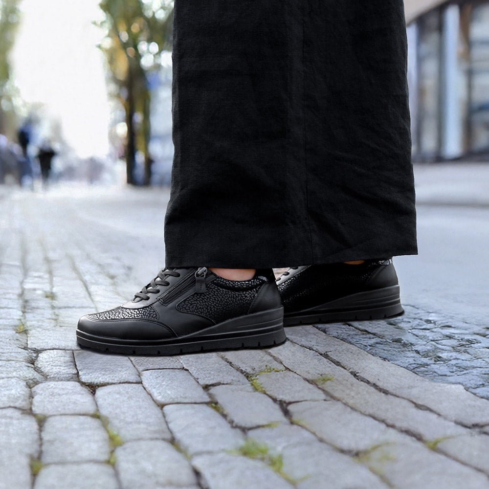Produktbild 12 - Minfot Elin Stretch Bred Skocons Dragkedje Læder Sort