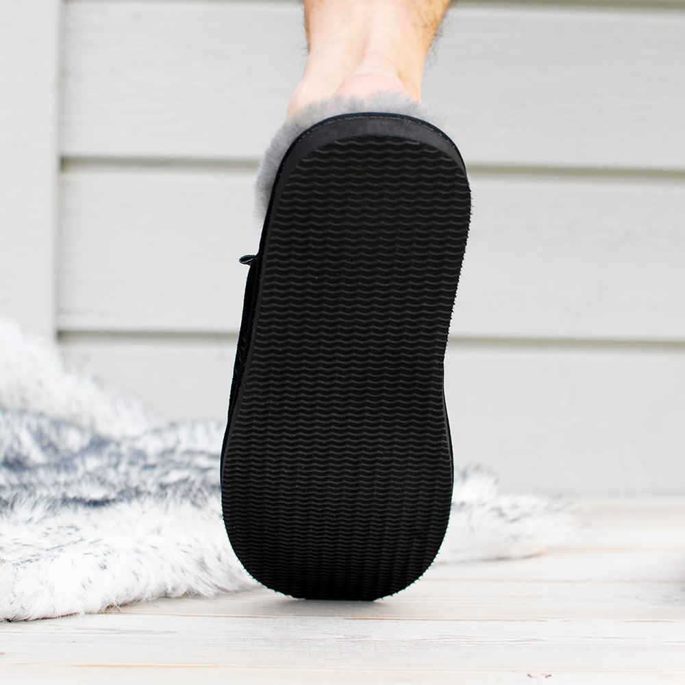 Minfot Hjemmesko Fåreskind Slip-on Orust med sål Sort