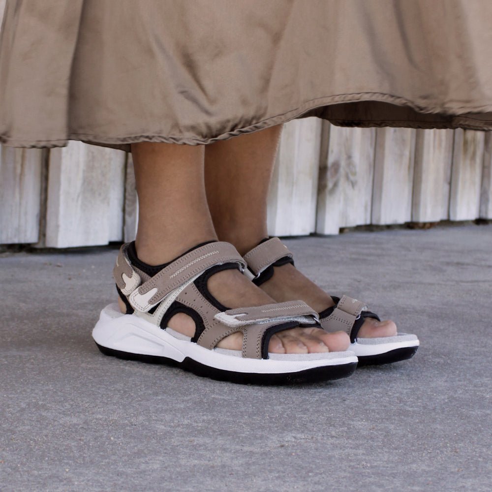 Minfot Nyhamn Sandaler Dame Brown Beige
