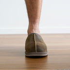 Minfot Hjemmesko Fåreskind Slip-on Orust med sål Waxed Stone
