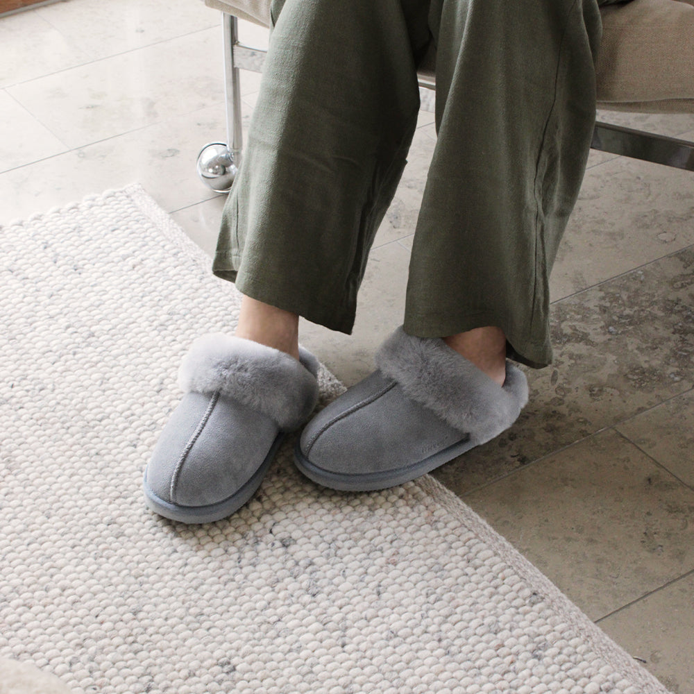 Minfot Hjemmesko Fåreskind Slip-on Duved med sål Grå