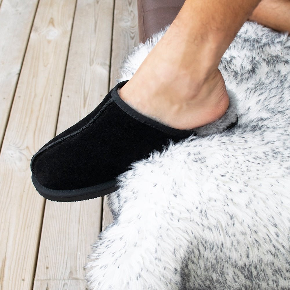 Minfot Hjemmesko Fåreskind Slip-on Orust med sål Sort