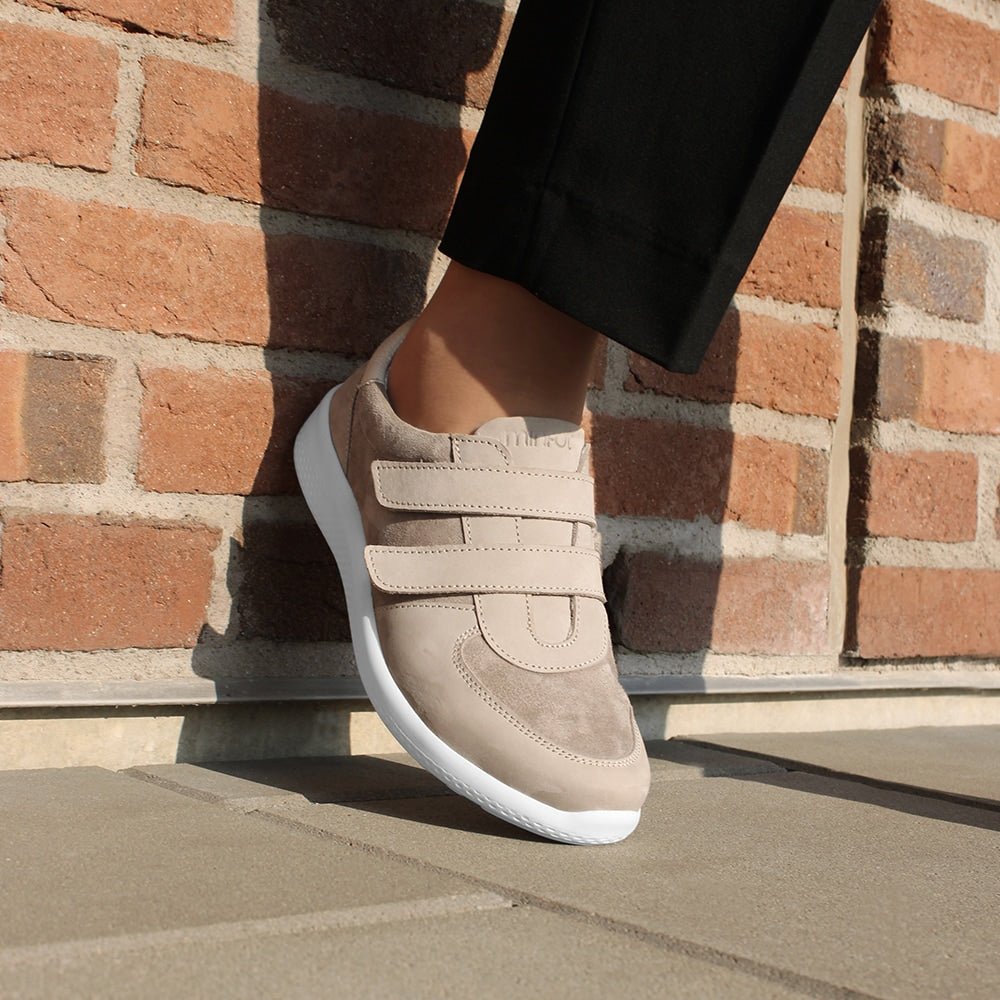 Minfot Way Sneaker Bred Stretch med Velcroband Beige