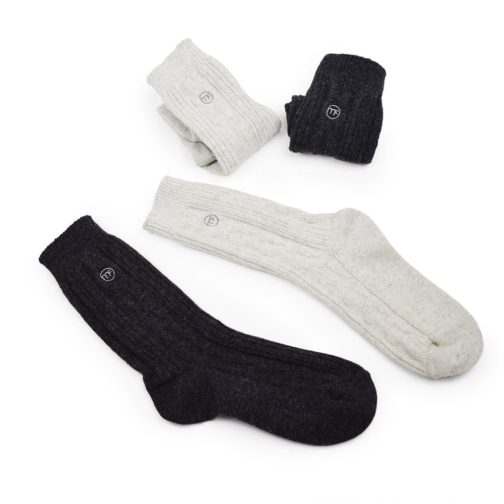 mjuka-varma-strumpor-ull-minfot-dune
