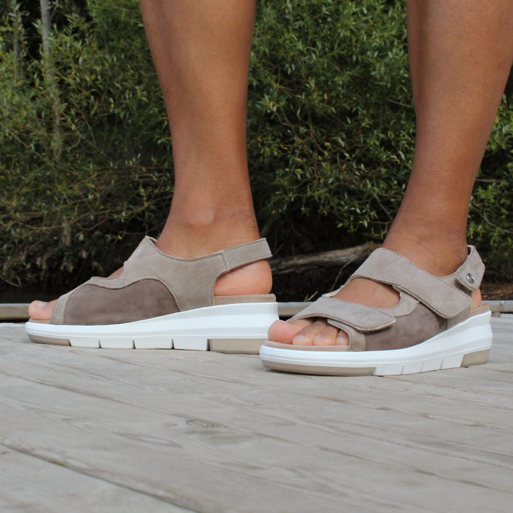 Minfot Sandal Komfort Bea Hælrem Stretch Ruskind Beige