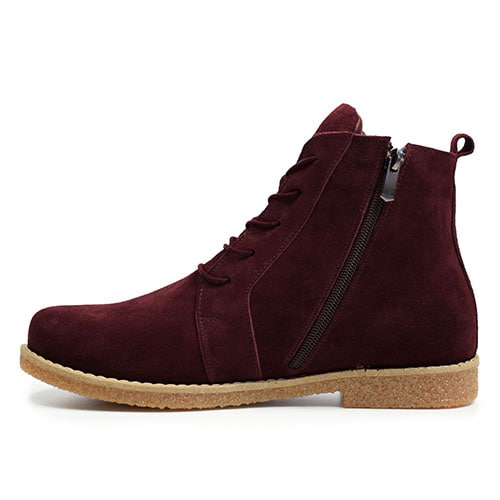 Charlotte of Sweden Ruskind Boots Amur Burgundy