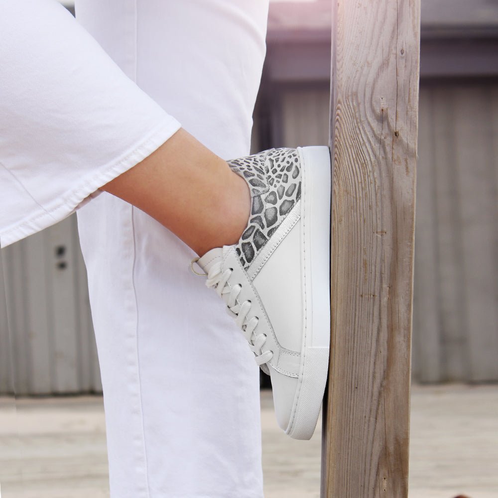 Minfot Comfort Sneakers Skinn Leopard Hvid