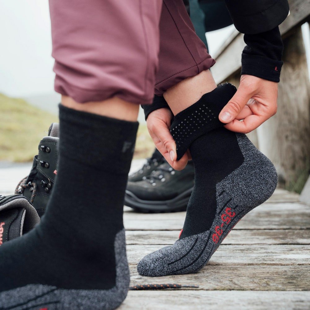 Falke TK2 Sensitive Trekking Vandrestrømper Dame Sort