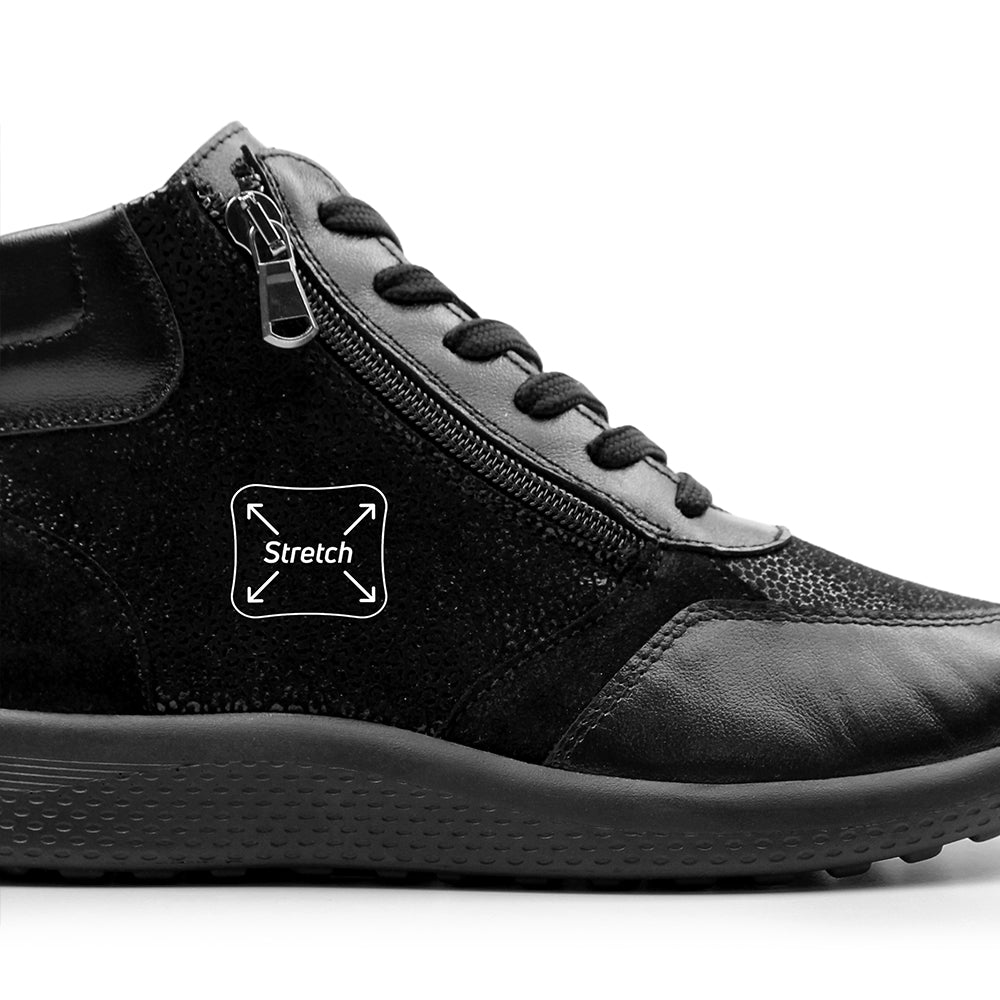 Minfot Way Høy Sneaker Bred Stretch Sort