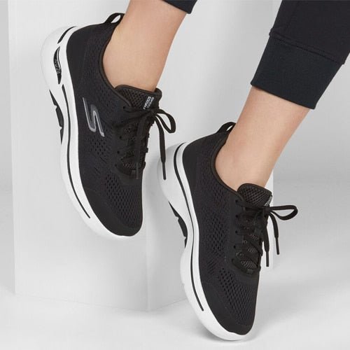 Produktbild 2 - Skechers Go Walk Arch Fit Motion Breeze sko til kvinder, sort.