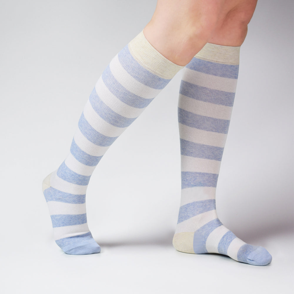 Minfot Stribede Støttestrømper Økologisk Bomuld Lyseblå og Hvid 1-pak
