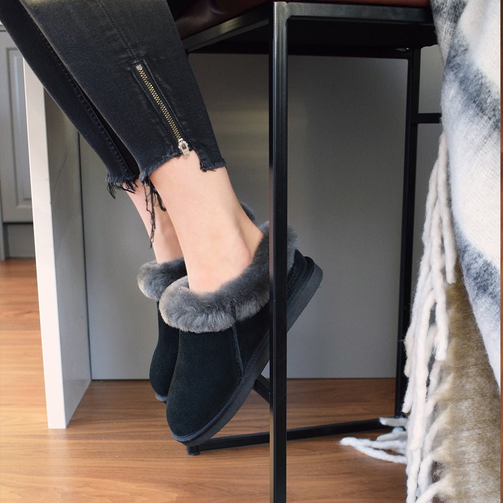 Minfot Hjemmesko Fåreskind Bergen med Sål Sort